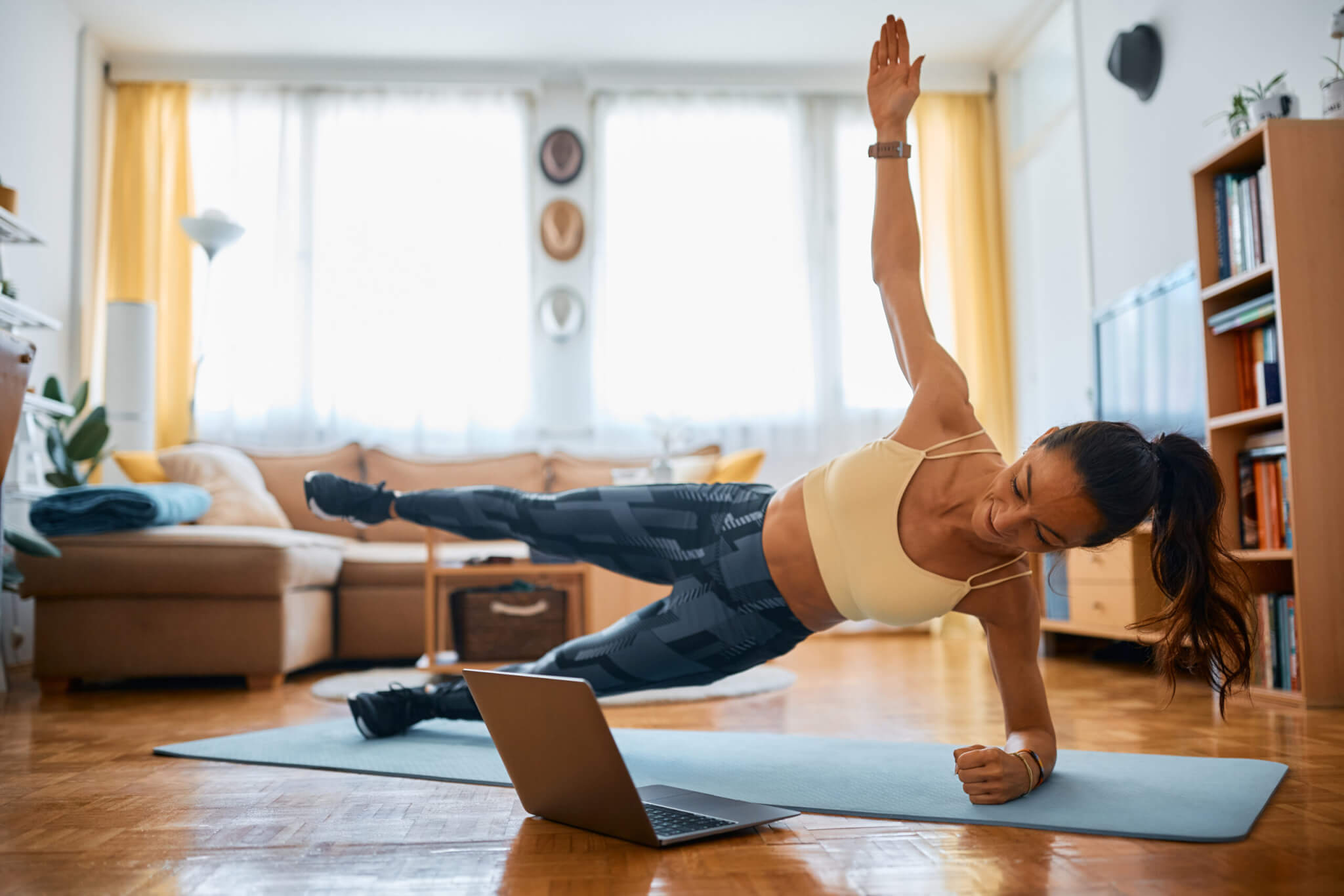 10 Fitness Apps to Kick Off A Healthy New Year